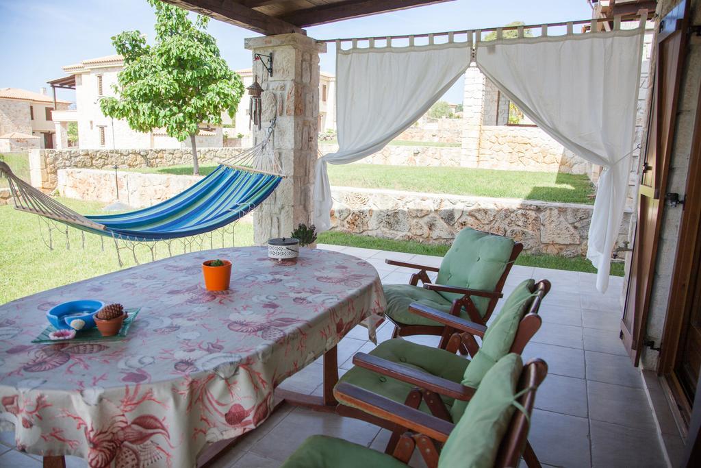 Villa Jordan'S Stone House Siviri Exterior foto